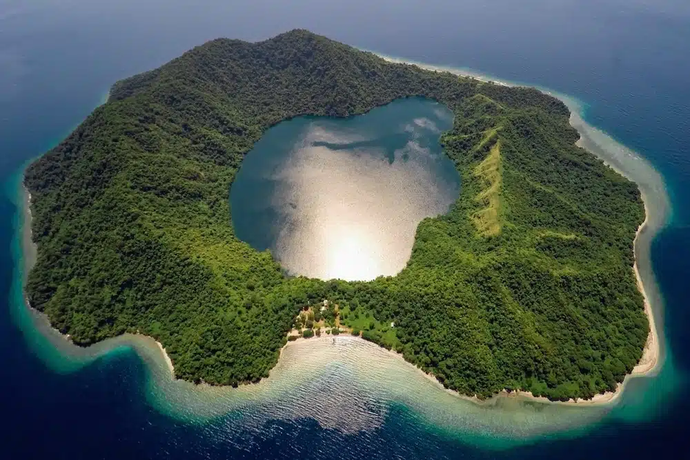 Komodo – Sumbawa signature voyage